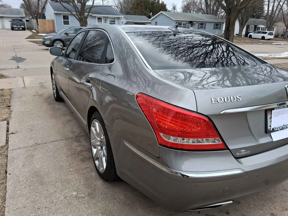2011 Hyundai Equus - Image 5 of 19