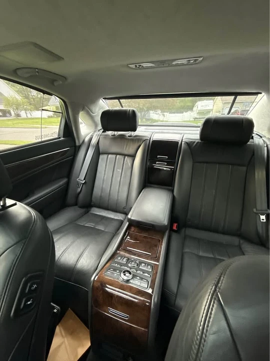 2011 Hyundai Equus - Image 15 of 18