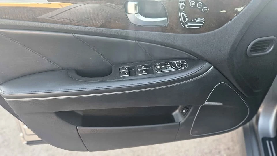 2011 Hyundai Equus - Image 7 of 20