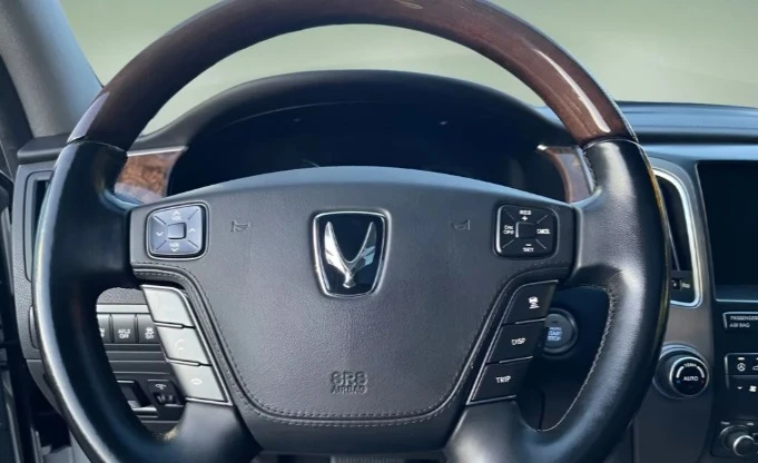 2011 Hyundai Equus - Image 7 of 11