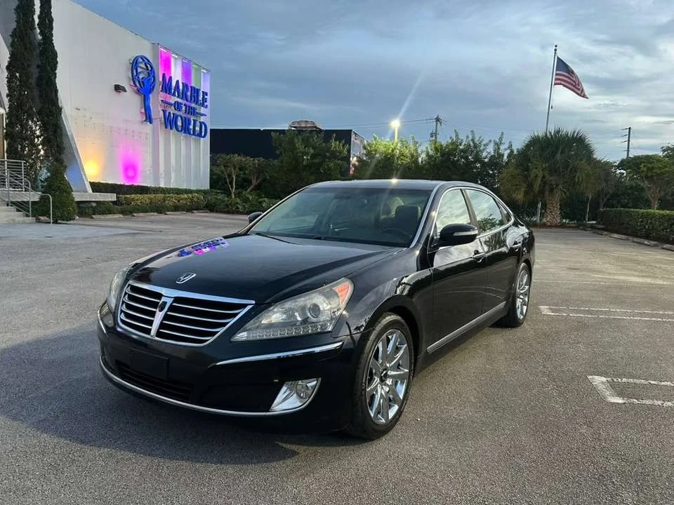 2011 Hyundai Equus - Image 2 of 14