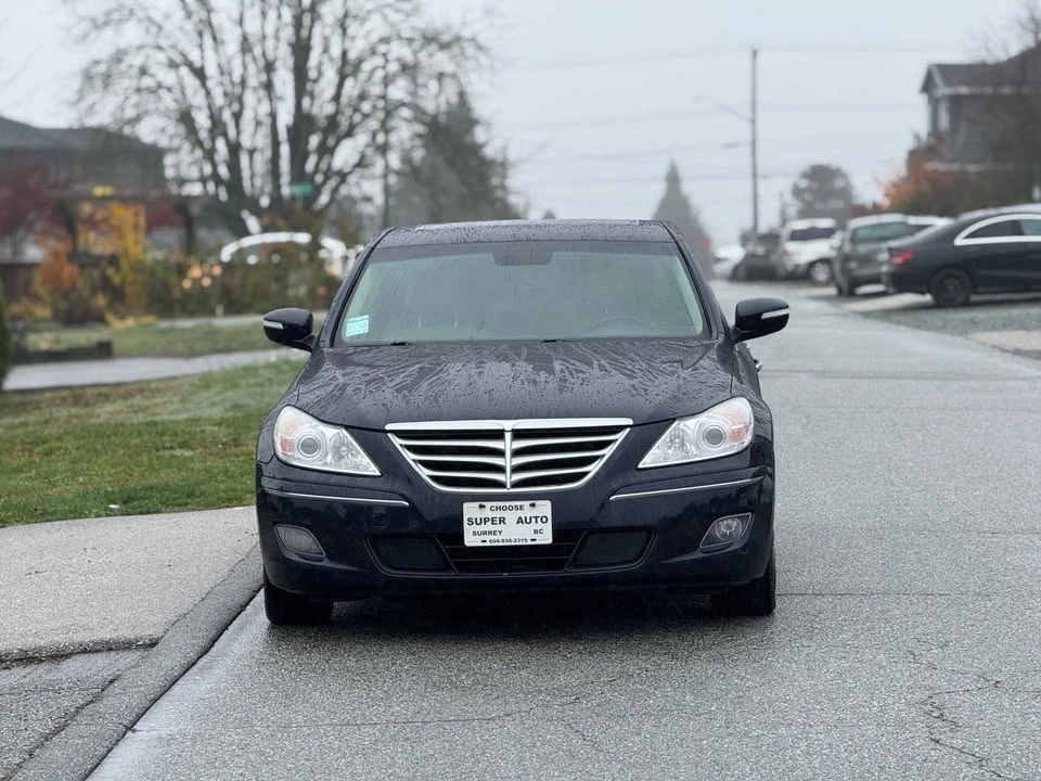 2011 Hyundai Genesis - Image 2 of 13
