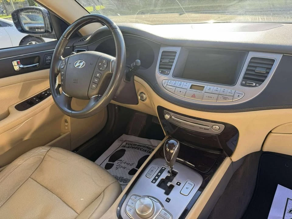 2011 Hyundai Genesis - Image 20 of 20