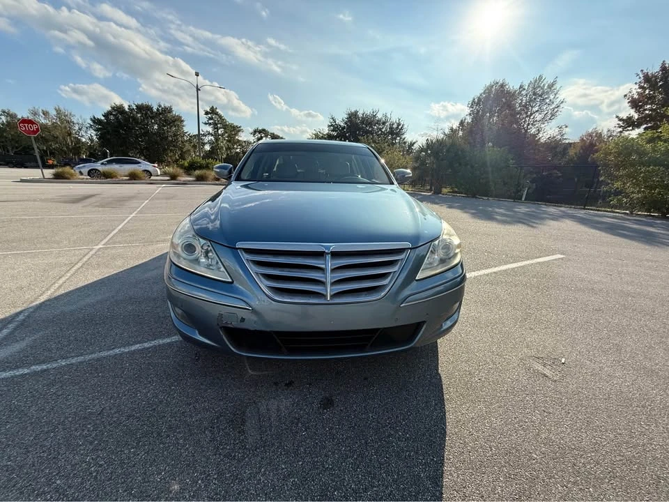 2011 Hyundai Genesis - Image 2 of 14