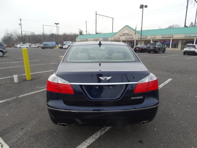 2011 Hyundai Genesis - Image 3 of 20