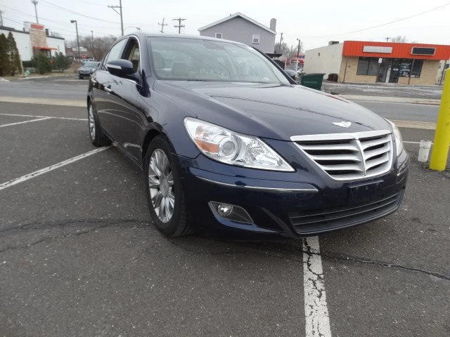 2011 Hyundai Genesis - Image 5 of 20