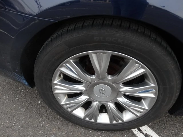 2011 Hyundai Genesis - Image 20 of 20