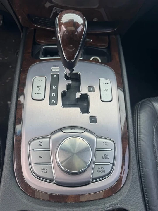 2011 Hyundai Genesis - Image 15 of 15