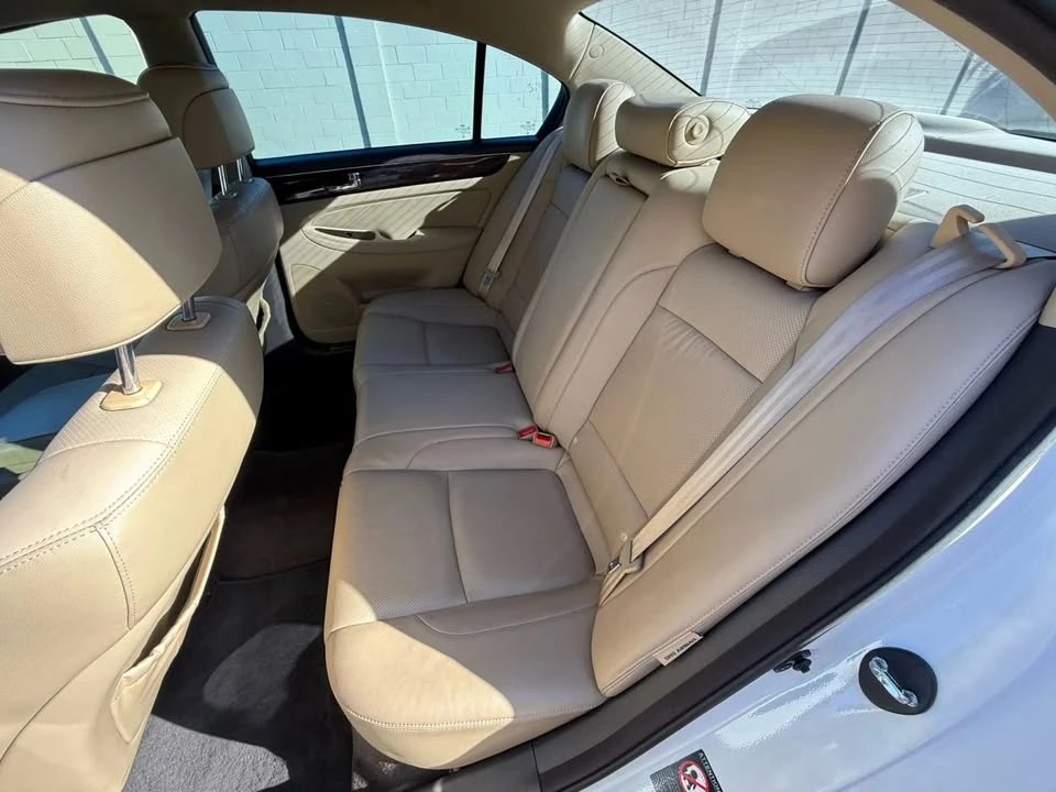 2011 Hyundai Genesis - Image 5 of 7