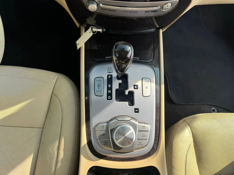 2011 Hyundai Genesis - Image 16 of 20