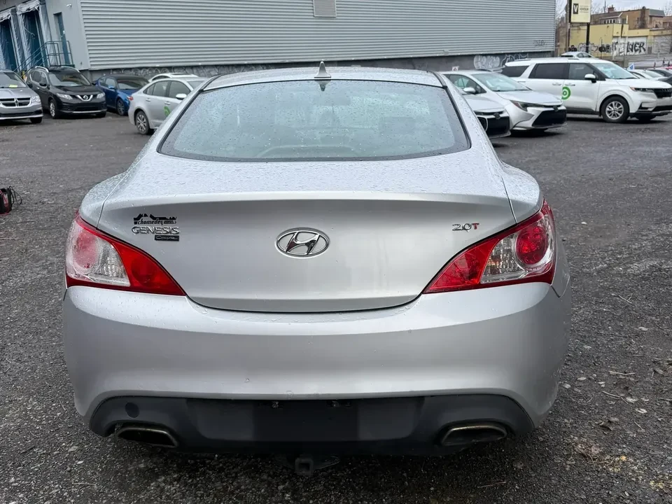 2011 Hyundai Genesis Coupe - Image 6 of 17
