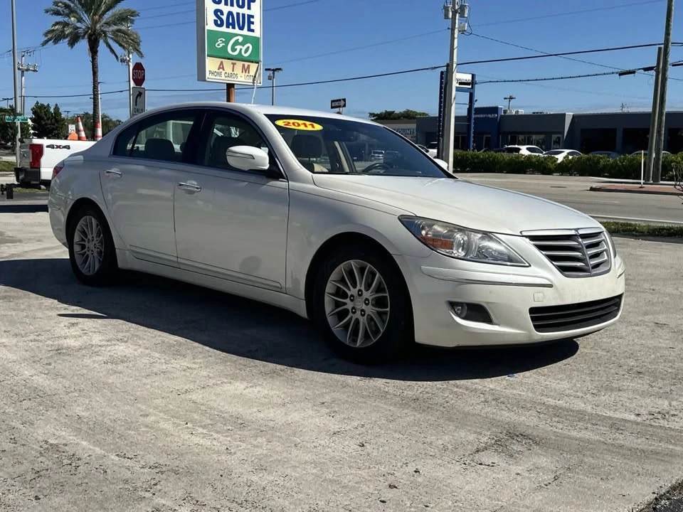 2011 Hyundai Genesis - Image 4 of 20