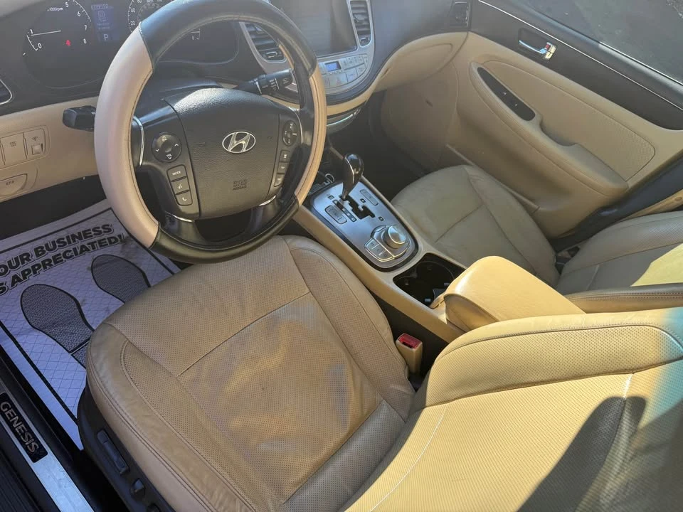 2011 Hyundai Genesis - Image 6 of 10