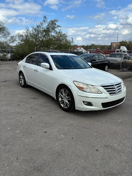 2011 Hyundai Genesis - Image 3 of 9