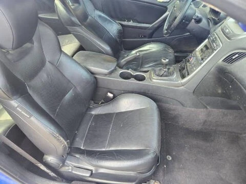 2011 Hyundai Genesis - Image 7 of 17