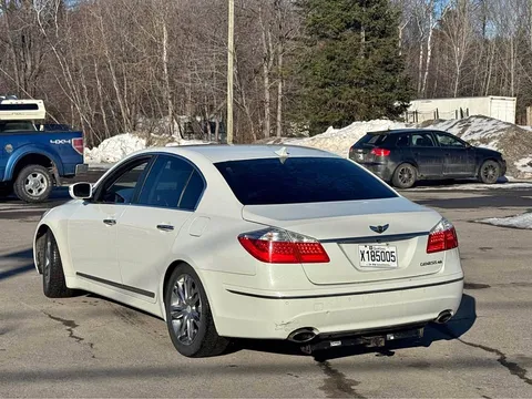 2011 Hyundai Genesis