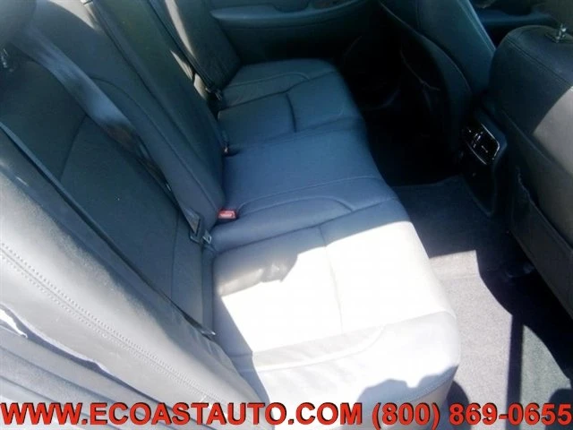 2011 Hyundai Genesis - Image 6 of 7