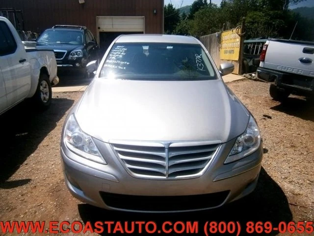 2011 Hyundai Genesis - Image 4 of 7