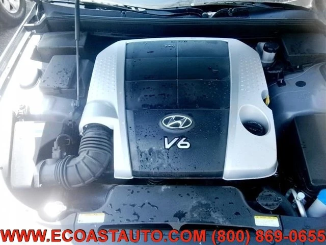 2011 Hyundai Genesis - Image 7 of 7