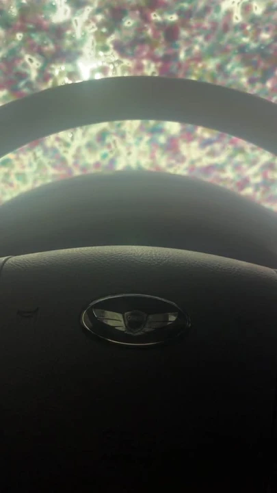 2011 Hyundai Genesis - Image 2 of 20