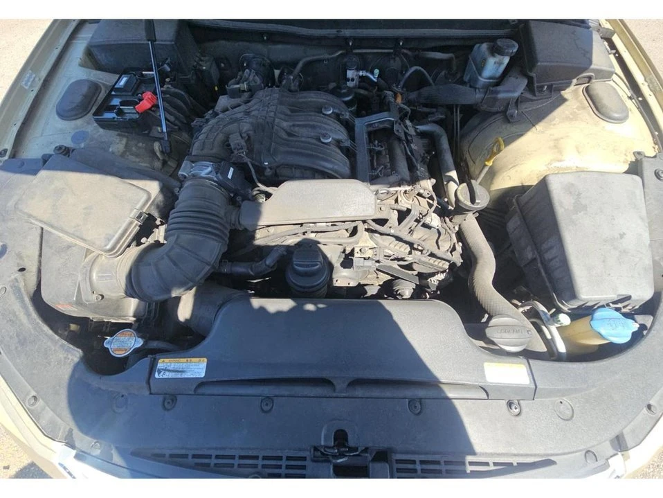 2011 Hyundai Genesis - Image 17 of 17