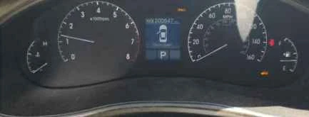 2011 Hyundai Genesis - Image 4 of 5