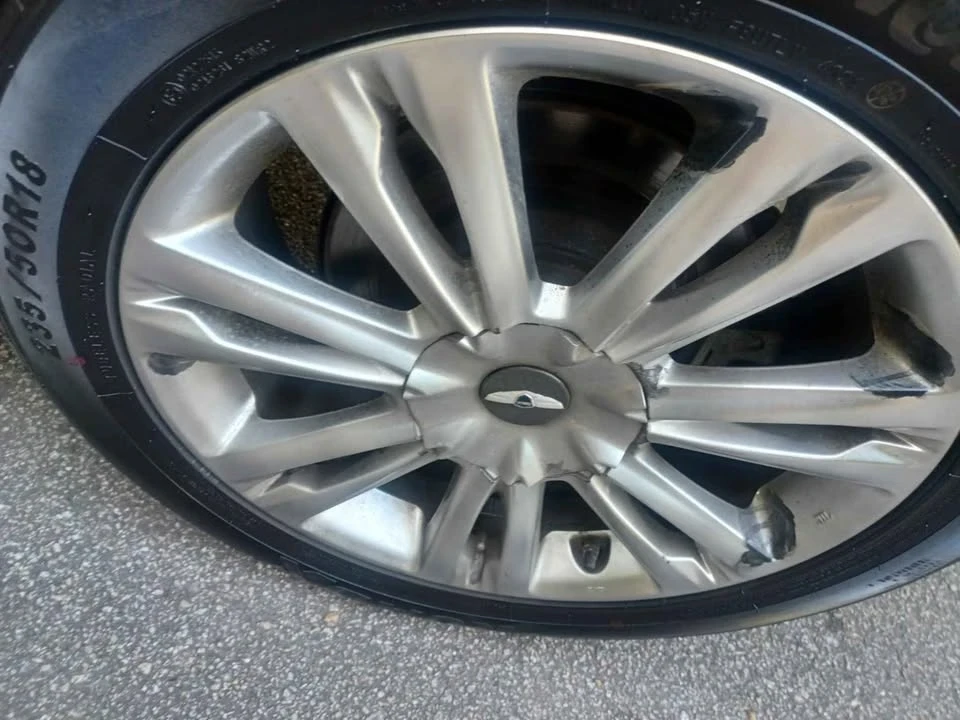 2011 Hyundai Genesis - Image 8 of 14
