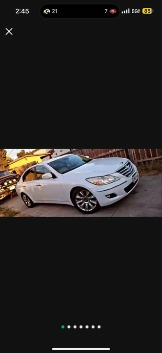 2011 Hyundai Genesis - Image 2 of 7