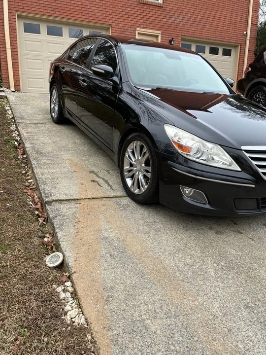 2011 Hyundai Genesis - Image 3 of 17