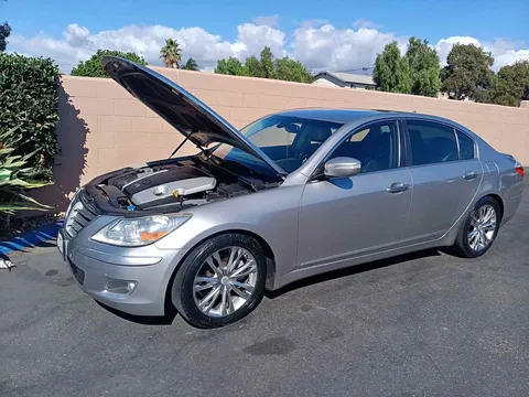 2011 Hyundai Genesis 3.8 Sedan