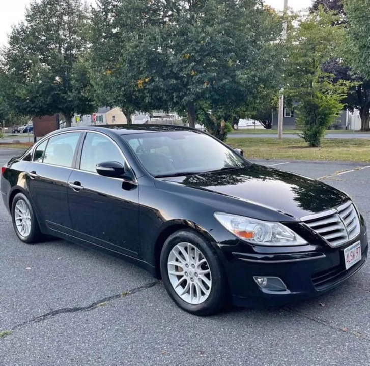 2011 Hyundai Genesis - Image 4 of 6