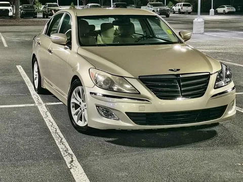2011 Hyundai Genesis 3.8 Sedan