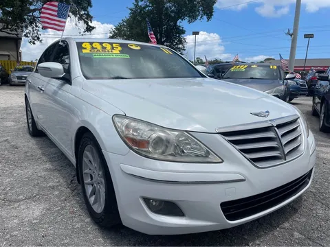2011 Hyundai Genesis 3.8 Sedan