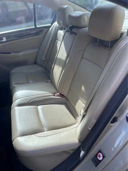 2011 Hyundai Genesis - Image 13 of 13