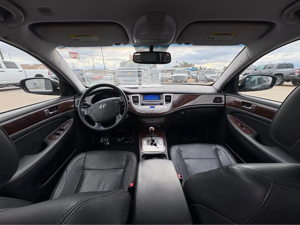 2011 Hyundai Genesis - Image 11 of 16