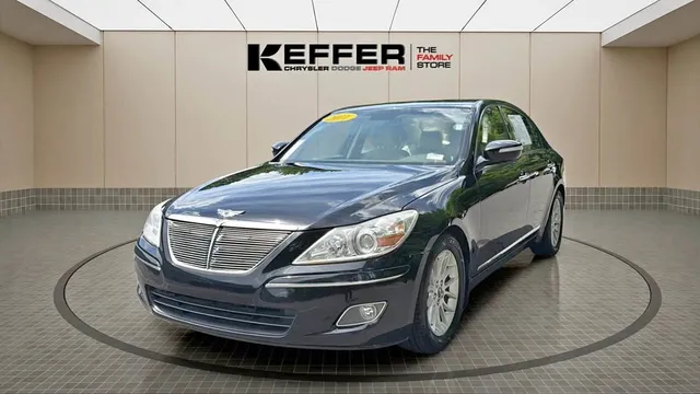 2011 Hyundai Genesis 3.8 Sedan