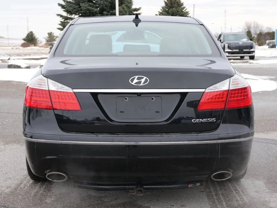 2011 Hyundai Genesis - Image 4 of 16