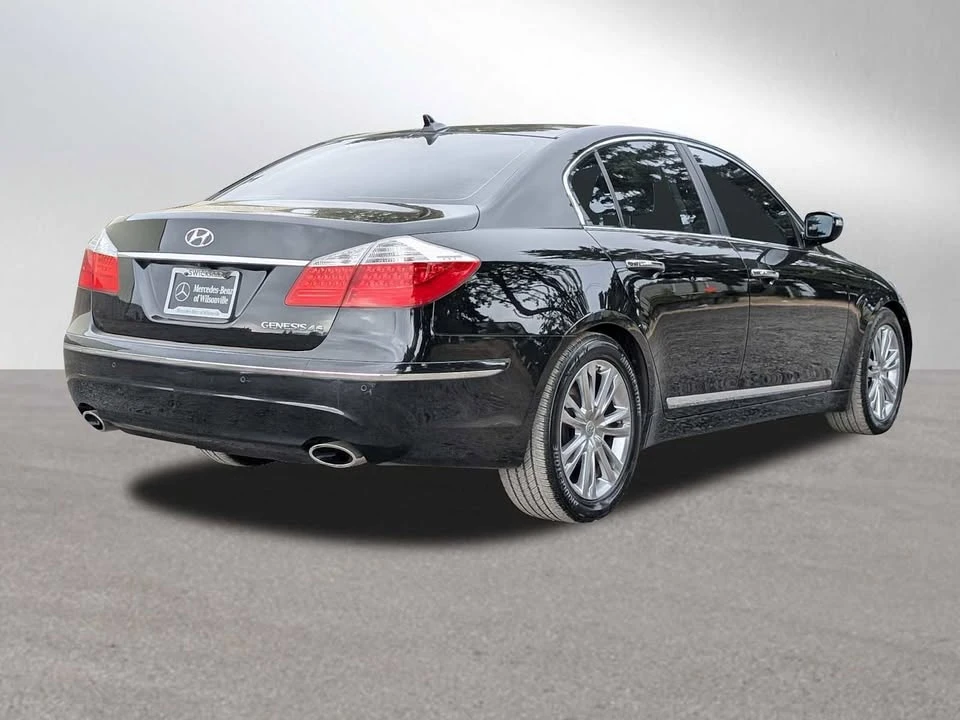 2011 Hyundai Genesis - Image 3 of 16