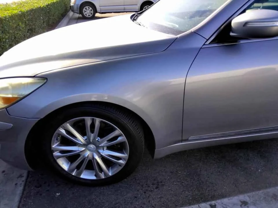 2011 Hyundai Genesis - Image 6 of 13