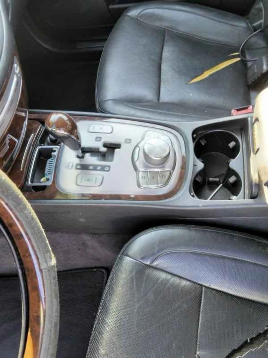 2011 Hyundai Genesis - Image 11 of 13