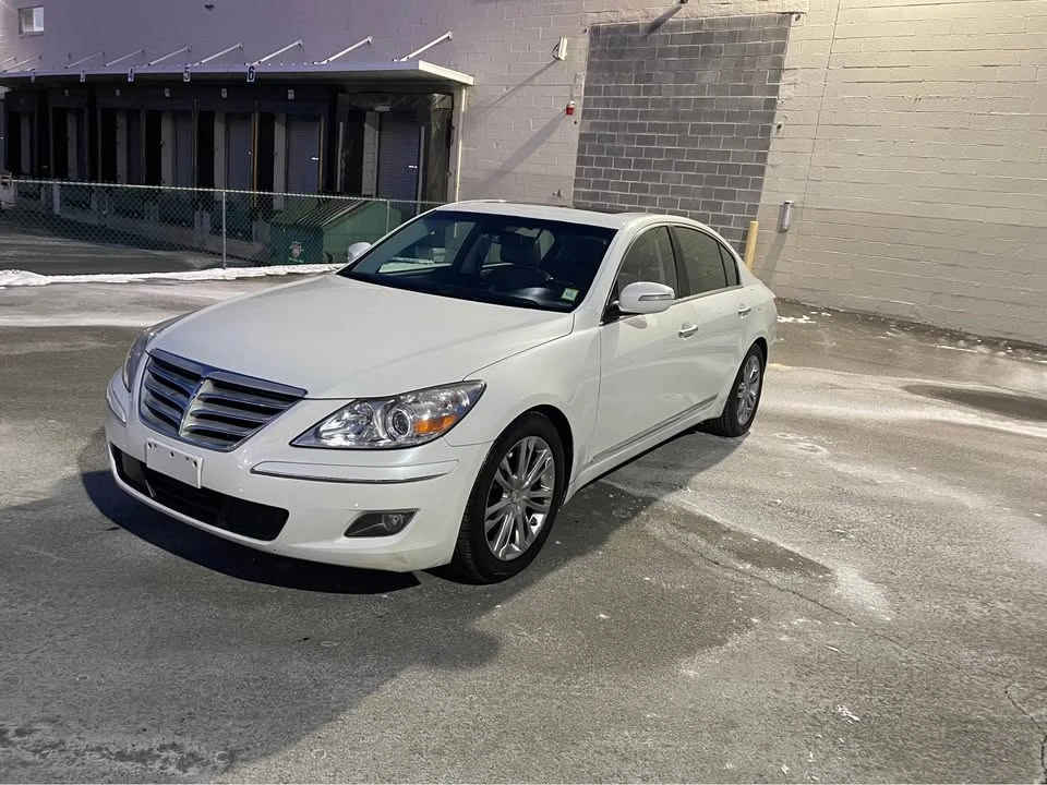 2011 Hyundai Genesis - Image 2 of 16