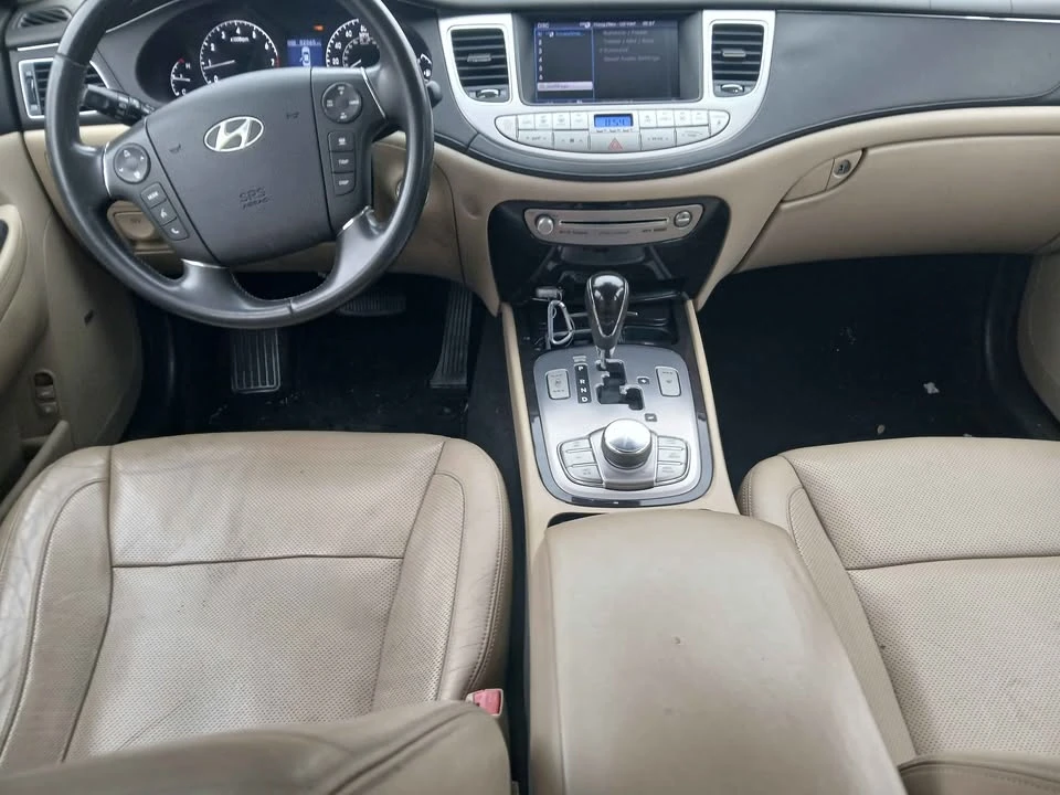 2011 Hyundai Genesis - Image 6 of 7