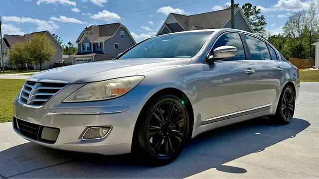 2011 Hyundai Genesis 4.6 Sedan