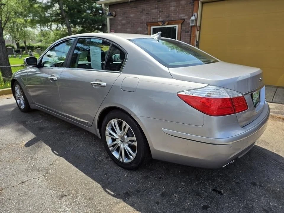 2011 Hyundai Genesis - Image 4 of 20