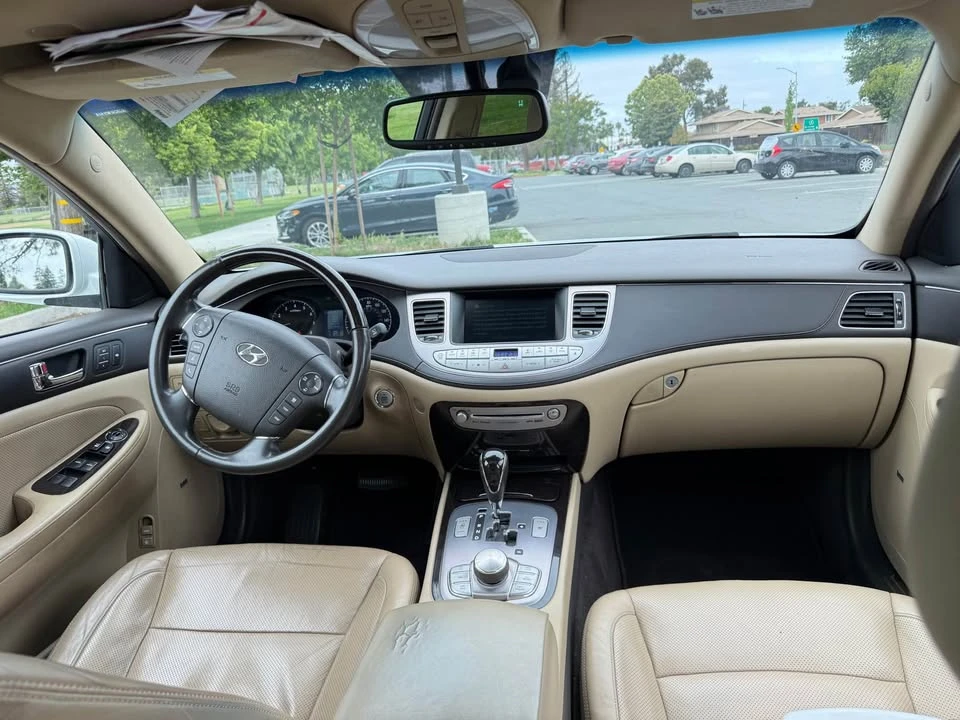 2011 Hyundai Genesis - Image 3 of 8