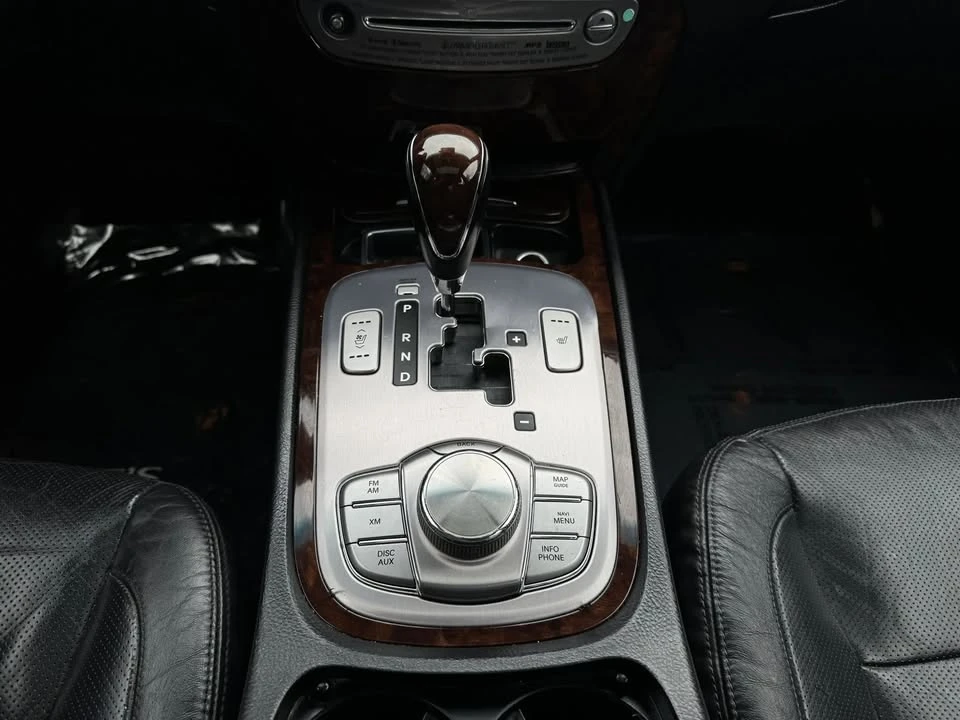 2011 Hyundai Genesis - Image 17 of 20