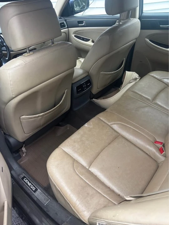 2011 Hyundai Genesis - Image 3 of 5