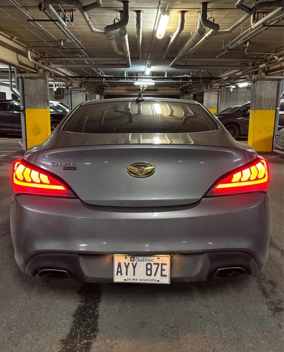 2011 Hyundai Genesis - Image 2 of 7