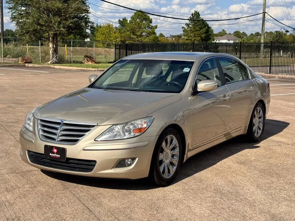 2011 Hyundai Genesis - Image 5 of 19
