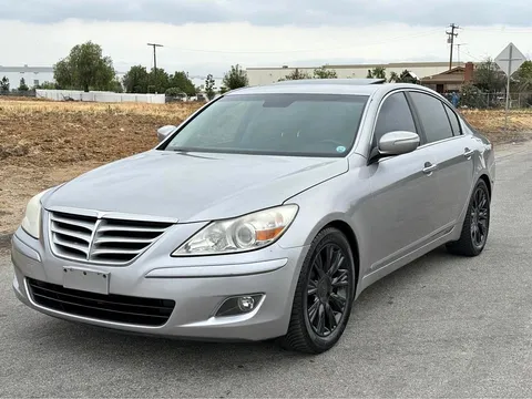 2011 Hyundai Genesis Limited
